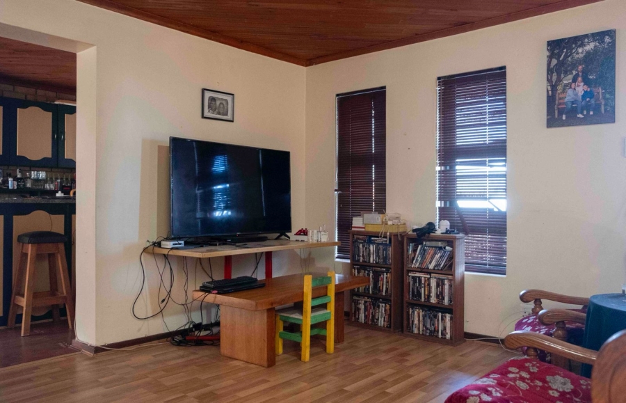 7 Bedroom Property for Sale in Dana Bay Western Cape
